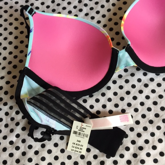 Pink Victoria Secret bra - Picture 5 of 6